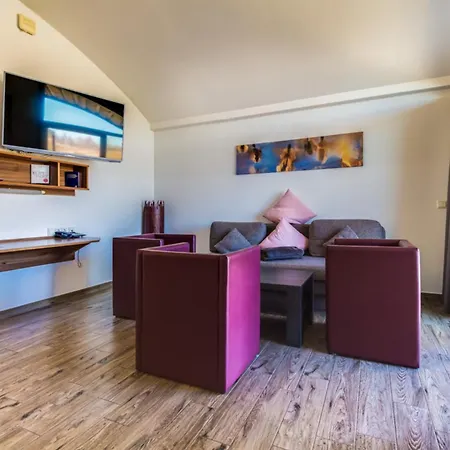 Lagovida Duenenhaus Comfort Familia K Am Stoermthaler