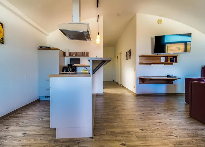 Holiday home Lagovida Duenenhaus Comfort Familia K Am Stoermthaler Grosspoesna