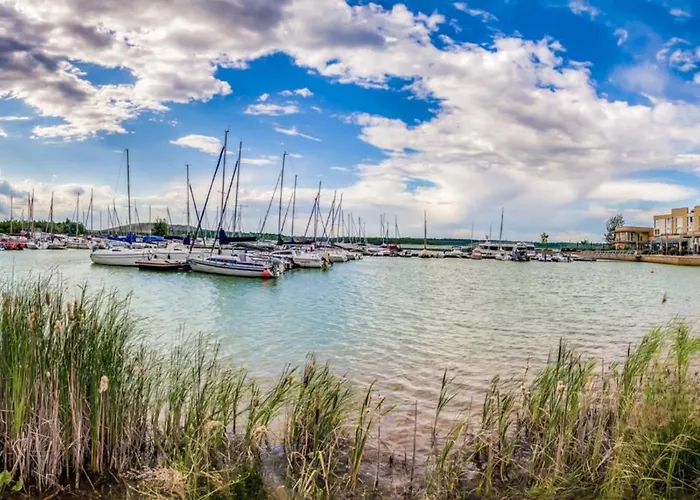 Holiday home Lagovida Duenenhaus Comfort Familia K Am Stoermthaler Grosspoesna